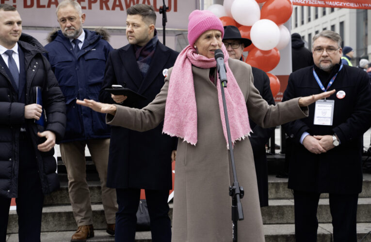 Goście z zagranicy przestrzegają przed edukacją seksualną