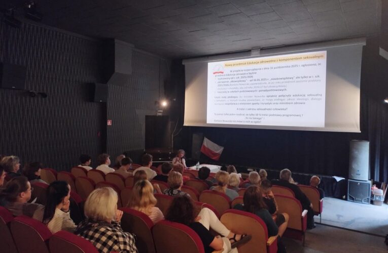 „Ogień” pod Trzema Koronami – Szczawnica, Szlachtowa, Jaworek, Tylmanowa wyrażają sprzeciw wobec edukacji zdrowotnej.