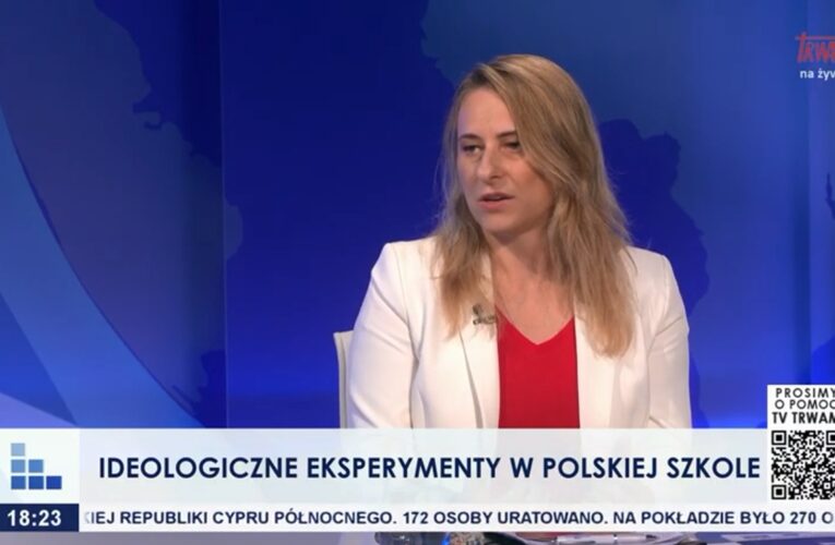 Ideologiczne eksperymenty w polskich szkołach